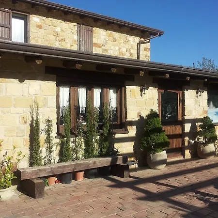 Casale Valle Agnese Agroturismo *