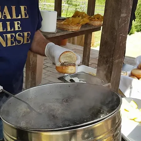 Casale Valle Agnese Lantgård *